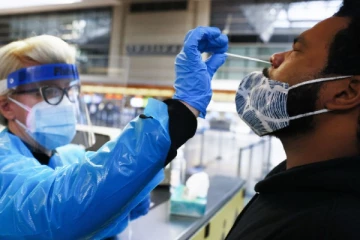 சோதனையில் கண்டறிய முடியாத புதிய வகை கொரோனா உருவானது! எந்த நாட்டில்? ஆய்வாளர்கள் வெளியிட்ட முக்கிய தகவல்