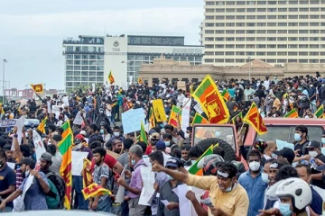 ஜனாதிபதி மாளிகையைச் சுற்றி வளைத்து அங்கேயே தங்கப் போகும் ஐக்கிய மக்கள் சக்தி! வெளியானது அறிவிப்பு