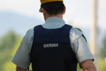 தீவிரவாத சந்தேக நபர் எவ்வாறு கனடாவிற்குள் அனுமதிக்கப்பட்டார் என கேள்வி