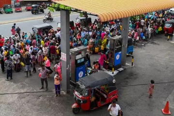 மேலும் ஒருவரை காவு வாங்கிய எரிபொருள் வரிசை