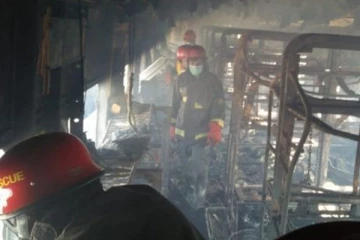 பாகிஸ்தானில் ஓடும் ரயிலில் தீ விபத்து - 7 பேர் உயிரிழப்பு