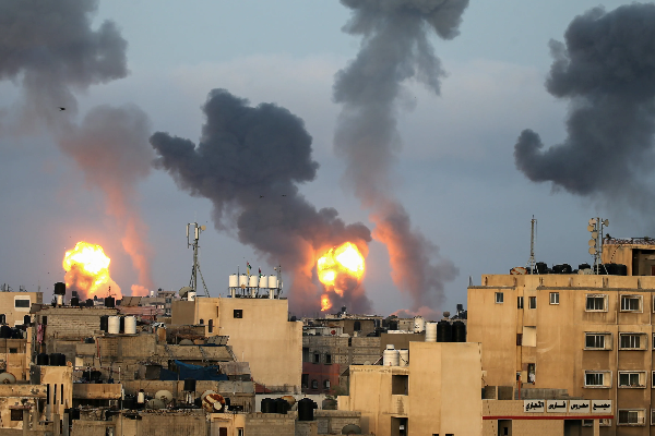 காசாவில் மீண்டும் தீவிரமடையும் போர் | The War In Gaza Is Escalating Again