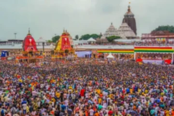 கோயில் திருவிழாவில் நேர்ந்த அசம்பாவிதம் ;மூவர் பலி, பலர் படுகாயம்