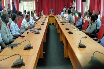 கிளிநொச்சி மாவட்டத்திற்கான விவசாய குழுக் கூட்டம் (Video)