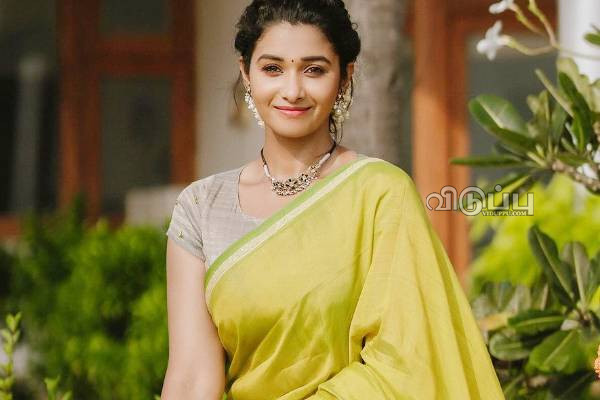 அந்த ஆடை சைஸ் என்ன என்று கேட்ட ரசிகர்!! சரியான பதிலடி கொடுத்த நடிகை பிரியா பவானி சங்கர்... | Priya Bhavani Shankar Reply On Her Size Fans