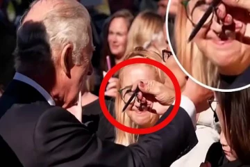 மன்னர் சார்ல்ஸுக்குக் கிடைத்த எதிர்பாராத அன்பளிப்பு! (Video)