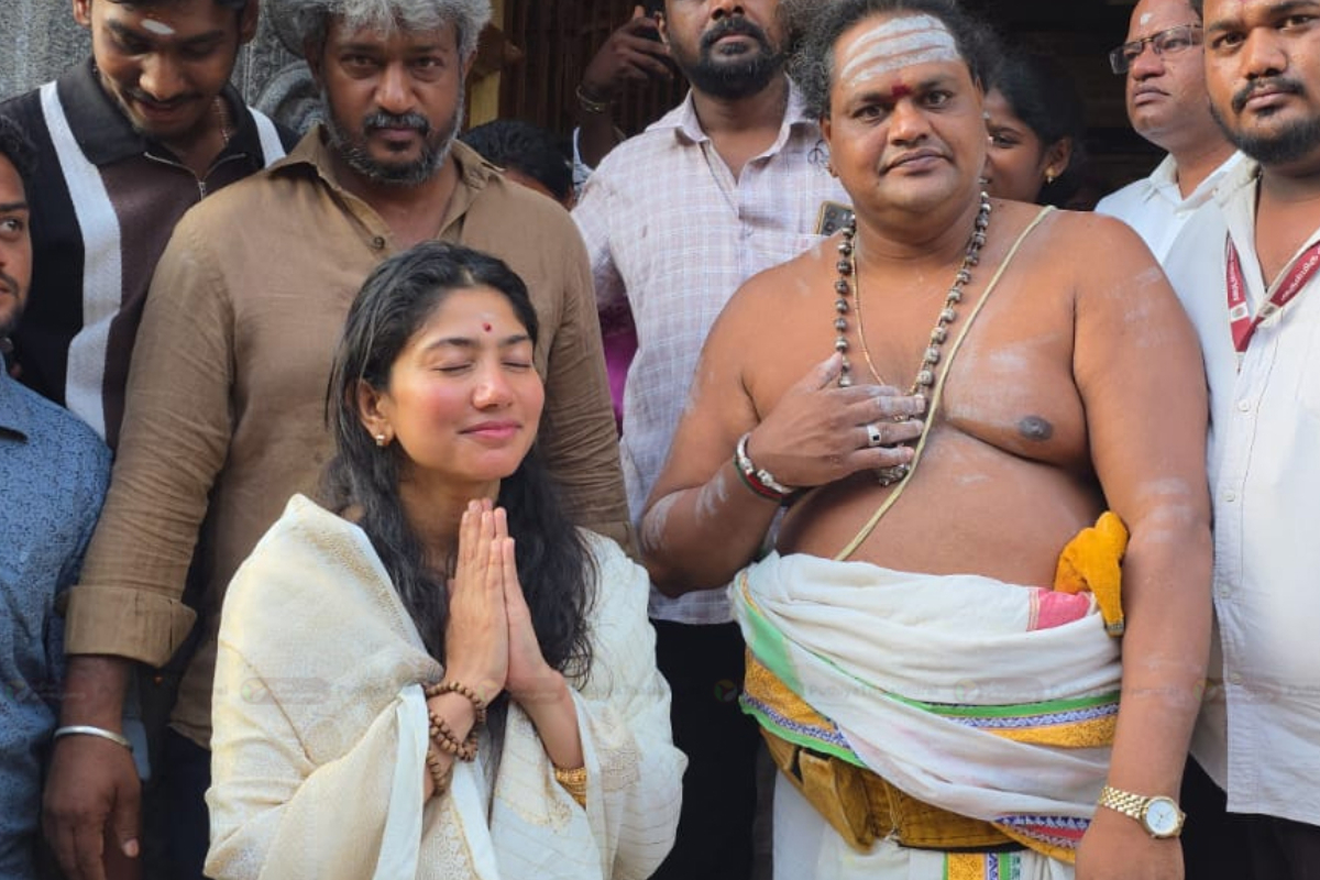 வரலாற்று சிறப்புமிக்க அண்ணாமலையார் திருக்கோவிலில் சாமி தரிசனம் செய்த சாய் பல்லவி.. | Actress Sai Pallavi Visited Annamalaiyar Temple