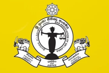 "..වහාම අත්පත් කරගෙන සිටින ස්ථාන වලින් ඉවත්වන්න.." ශ්රී ලංකා නීතිඥ සංගමයෙන් අරගලකරුවන්ට හදිසි නිවේදනයක්..!