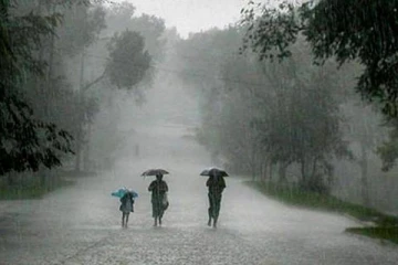 சென்னை உள்ளிட்ட இந்த 6 மாவட்டங்களில் கொட்டப்போகும் கனமழை - மக்களே அலர்ட்