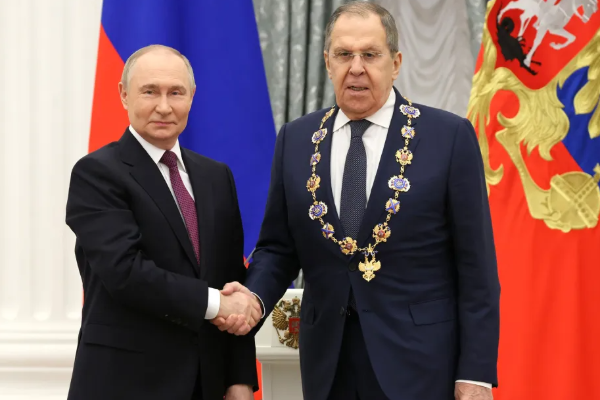 ரஷ்ய வெளியுறவு அமைச்சர் மாயம்: பின்னணியில் புடின் மகள்? | Putin Daughter Katerina May Behind Sergey Abscond