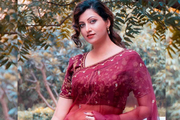 புற்று நோயுடன் போராடும் பிரபல நடிகை - ஆறுதல் கூறும் ரசிகர்கள் - தமிழ்நாடு