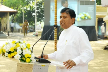 அரசியல்வாதிகளுக்கு எதிராக நடவடிக்கை எடுக்க ஆதாரம் தாருங்கள்! - நீதி அமைச்சர் கோரிக்கை