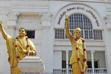 அதிமுக கண்டன ஆர்ப்பாட்டம் - 15 மாவட்டங்களில் ஒத்திவைப்பு!