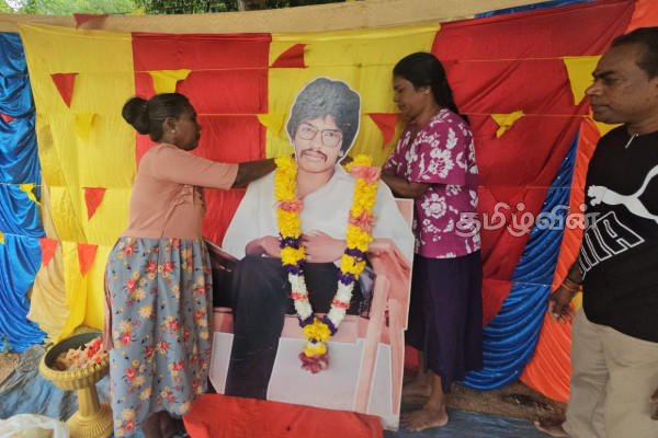 உண்ணா நோன்பிருந்து தியாக தீபம் திலீபனுக்கு பருத்தித்துறையில் அஞ்சலி! | Procession Of Lamp Dileepan Begins In Jaffna