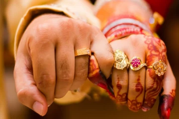 திருமணமாகி 20 நாட்களில் பரிதாபமாக உயிரிழந்த இளம் பெண் ஆசிரியை