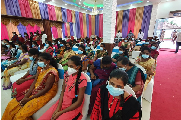 ரணில் விக்ரமசிங்க போன்ற தலைவர்கள் நாடு முன்னேறுவதை ஒருபோதும் விரும்பாதவர்கள் : நிபுண ரணவக்க (PHOTOS) | Baticaloa Government Ranilwickremesinghe Ranawaka ரணில் விக்ரமசிங்க போன்ற தலைவர்கள் நாடு முன்னேறுவதை ஒருபோதும் விரும்பாதவர்கள் : நிபுண ரணவக்க (PHOTOS) | Baticaloa Government Ranilwickremesinghe Ranawaka