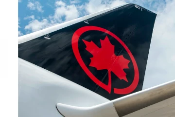 மோசமான விமான சேவை பட்டியலில் இடம்பிடித்த கனடிய விமான சேவை நிறுவனம்