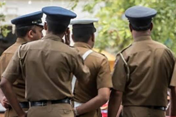 மன்னார் இராணுவ சோதனை சாவடிக்கு தொலைவில் ஆண் ஒருவரின் சடலம் மீட்பு | Dead Body Recovered Army Check Post Under Mannar