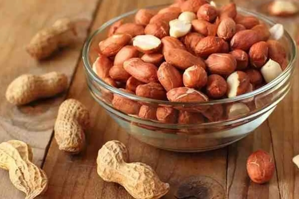 பெண்களுக்கு வரப்பிரசாதமாகும் வேர்க்கடலை; பேர் தெரியாத நோய்களை கூட கொல்லும்! | Peanut Kills Even Unknown Diseases