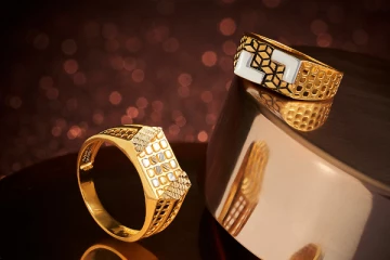 வங்கியில் போலி நகையை அடகு வைத்த கில்லாடிகள்; அதிகாரிகள் அதிர்ச்சி!