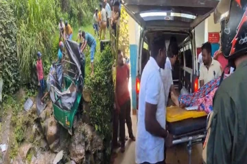 நல்லத்தண்ணி மோகினி நீர்வீழ்ச்சி விபத்து - பாடசாலை மாணவி உயிரிழப்பு