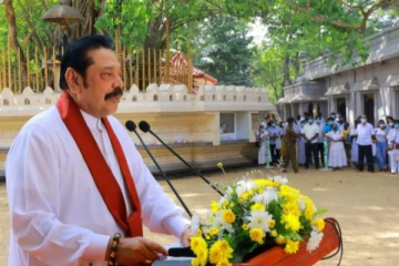 போதி மரத்தினை பாதுகாக்கும் நிகழ்வில் சிறு வயது வாழ்க்கையினை நினைவுபடுத்தி பிரதமர்