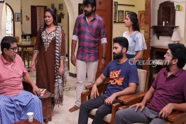 மீனா வீட்டைவிட்டு வெளியே சென்றதால் முத்துவிற்கு ஏற்பட்ட நிலைமை.. சிறகடிக்க ஆசை எபிசோட் | Siragadikka Aasai Serial Nov 25 Episode மீனா வீட்டைவிட்டு வெளியே சென்றதால் முத்துவிற்கு ஏற்பட்ட நிலைமை.. சிறகடிக்க ஆசை எபிசோட் | Siragadikka Aasai Serial Nov 25 Episode