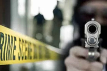 29 හැවිරිදි තරුණියක් වෙඩි තබා ඝාතනය කරයි..