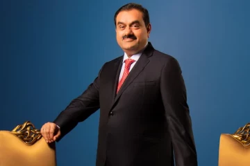 உலக பணக்காரர்கள் பட்டியலில் பின்னோக்கி தள்ளப்படட அதானி ! !