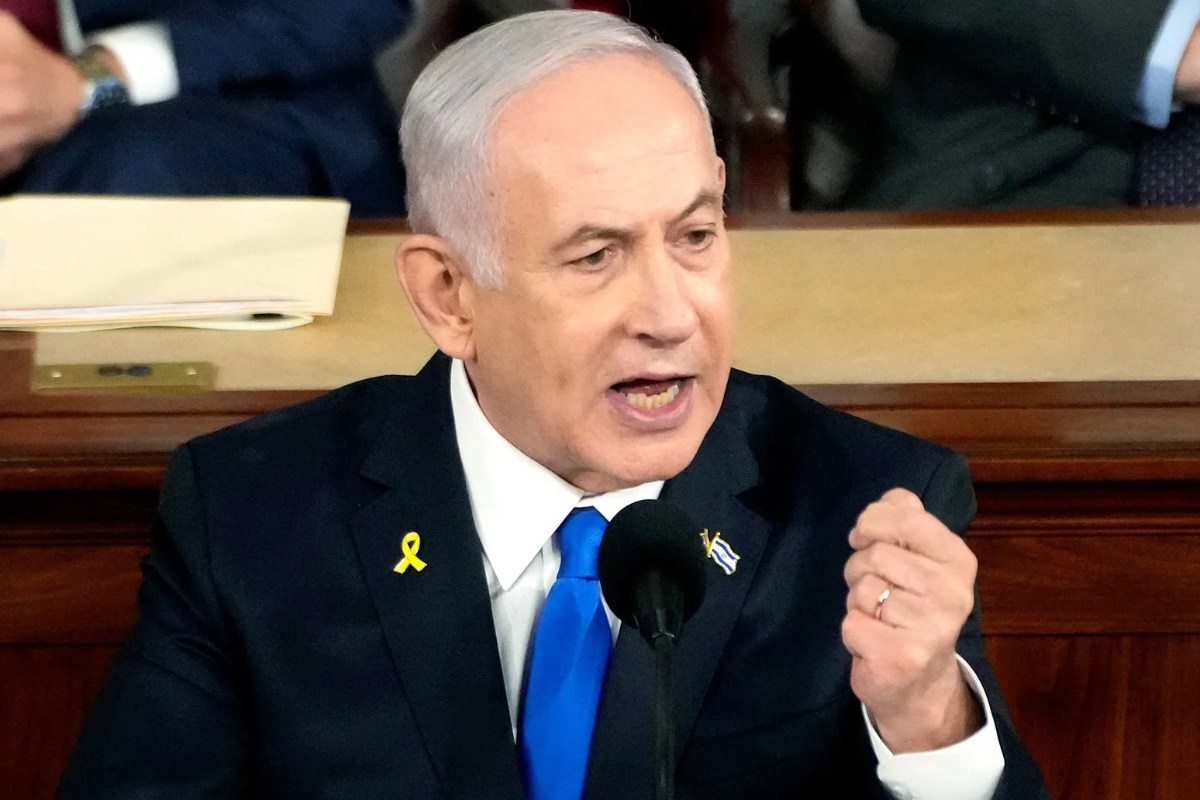 ஈரானை மிரள வைத்த அதிரடி நடவடிக்கை! மிகப்பெரிய பெட்ரோலிய இரசாயன ஆலையை அழித்த இஸ்ரேல் | Israel Destroyed Iran Largest Petrochemical Plant ஈரானை மிரள வைத்த அதிரடி நடவடிக்கை! மிகப்பெரிய பெட்ரோலிய இரசாயன ஆலையை அழித்த இஸ்ரேல் | Israel Destroyed Iran Largest Petrochemical Plant