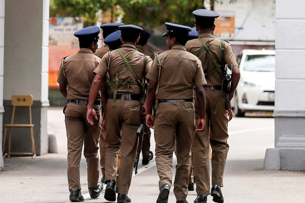 மட்டக்களப்பில் தேசிய மக்கள் சக்தியின் இணைப்பாளர் கைது | Conflict While Trying Transport Soil One Arrested