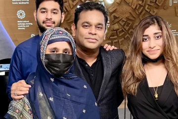 ஏ.ஆர்.ரஹ்மான் மகள்கள் வாங்கிய சொகுசு கார் விலை இத்தனை கோடியா