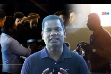 வசதிகள் இல்லாததால் வெளியேற்றப்படும் மாணவர்கள் (காணொளி)