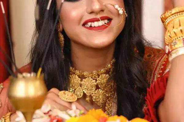 சரும பொலிவு முதல் இதய ஆரோக்கியம் வரை... தங்கம் அணிவதால் இவ்வளவு நன்மை இருக்கா? | Scientific Health Benefits Of Wearing Gold Jewelry சரும பொலிவு முதல் இதய ஆரோக்கியம் வரை... தங்கம் அணிவதால் இவ்வளவு நன்மை இருக்கா? | Scientific Health Benefits Of Wearing Gold Jewelry