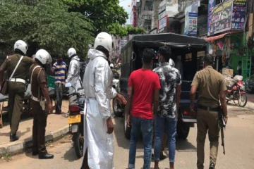 யாழில் இரண்டு இளைஞர்களை மடக்கி பிடித்த பொதுமக்கள்!
