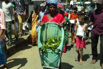 மலையக மக்களின் 200 வருட வாழ்வியலை பிரதிபலித்து பாரிய ஊர்வலம்