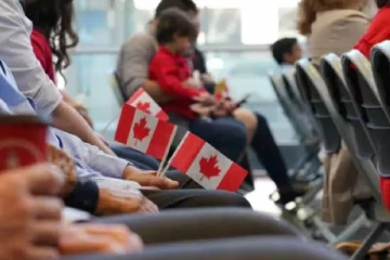 கனடா சென்ற 20,000 இந்திய மாணவர்கள் பல்கலைக்கழகங்களில் சேராமல் மர்மம்