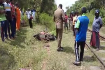 தொடருந்தில் மோதுண்டு ஒருவர் படுகாயம் (Photos)