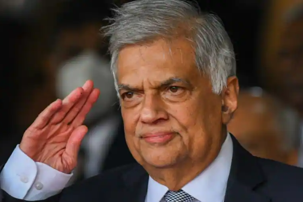 பனிப்பாறையில் மோதுண்ட பின்னரே டைட்டானிக் கப்பலை நான் பொறுப்பேற்றேன்! ஜனாதிபதி | President Ranil Wickramasighe Statement பனிப்பாறையில் மோதுண்ட பின்னரே டைட்டானிக் கப்பலை நான் பொறுப்பேற்றேன்! ஜனாதிபதி | President Ranil Wickramasighe Statement