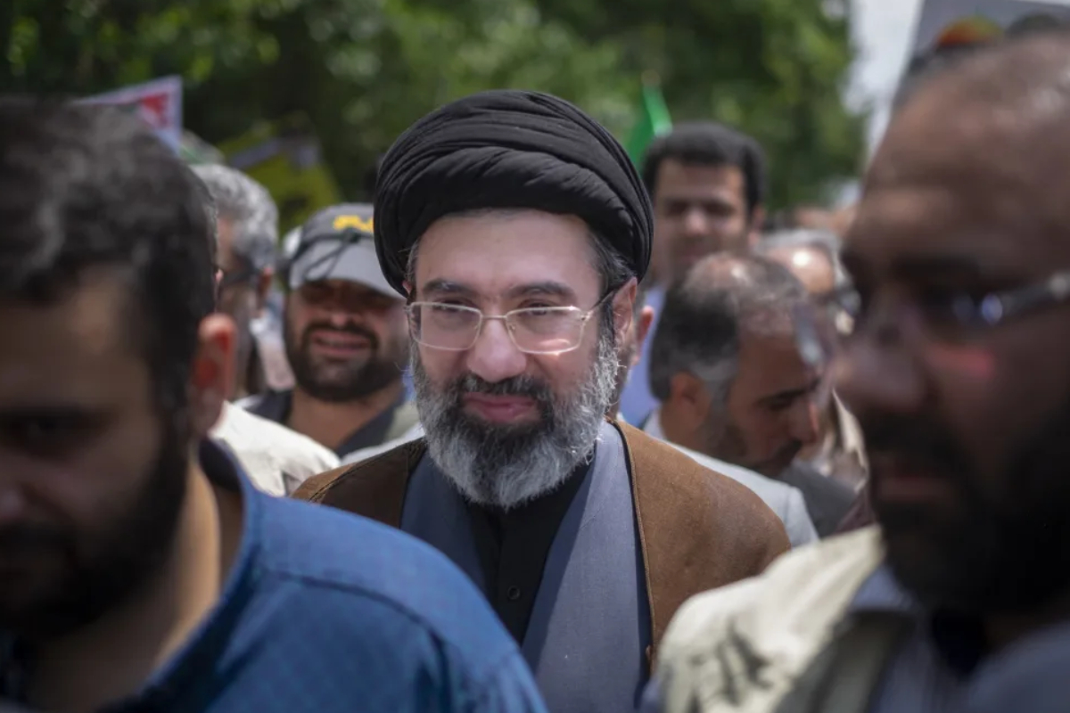 இந்தியப் பெருங்கடலுக்கும் பரவிய ஈரான் மீதான அமெரிக்க-இஸ்ரேல் போர்! | Us Israeli War Over Iran Spreads The Indian Ocean