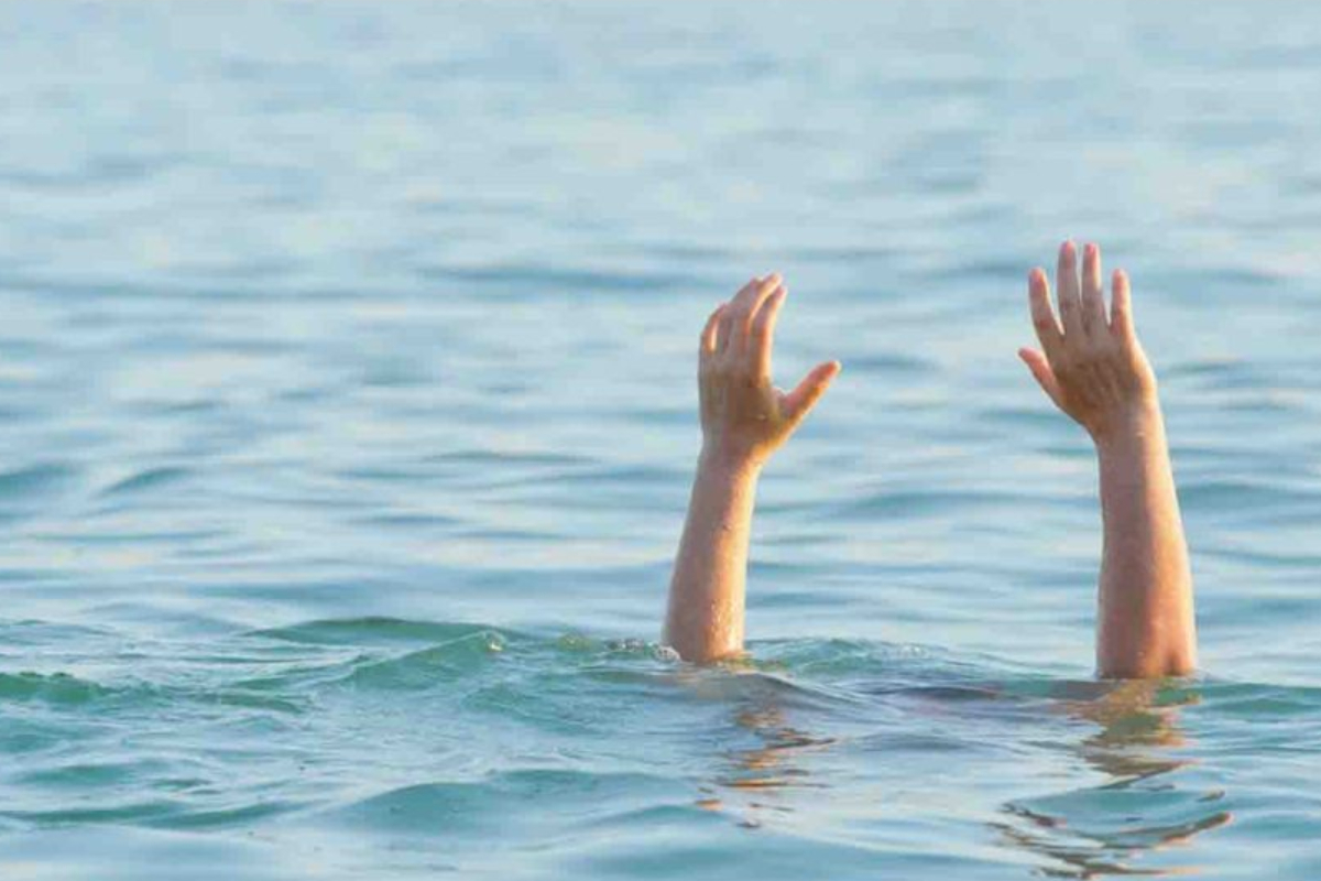 கடலில் நீராடிக்கொண்டிருந்த இந்திய பிரஜை மாயம் | Indian National Missing After Drowning கடலில் நீராடிக்கொண்டிருந்த இந்திய பிரஜை மாயம் | Indian National Missing After Drowning