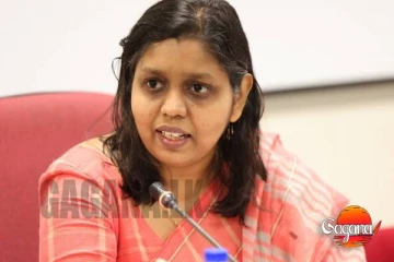 ගාමන්ට් එකක් වැහුවා කියලා මෙතන වැලෙපෙන්නේ දැයක් නැහැ.. ඒක ලොකු දෙයක් නෙමෙයි.. - ලක්මාලි