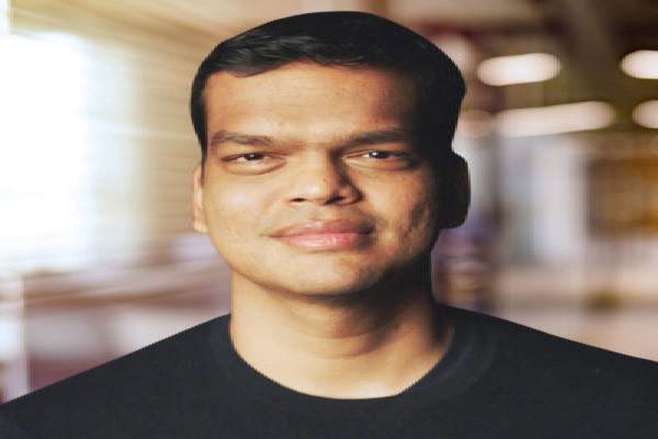 உலகின் மிகப்பெரும் பணக்காரருக்கு உறுதுணையாக நிற்கும் தமிழன் | Sriram Krishnan Who Helps Elon Musk In Twitter