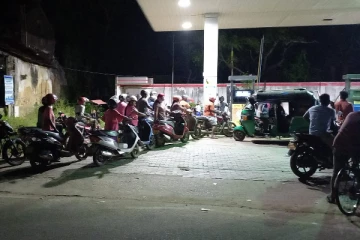 யாழில் மாலையுடன் மூடப்படும் எரிபொருள் நிரப்பு நிலையங்கள்! மாவட்ட செயலர் தகவல்