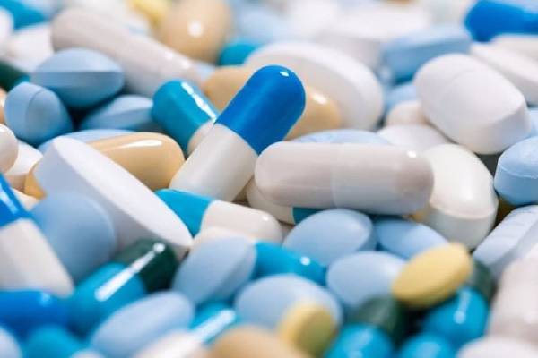 மருந்து பாட்டிலை திறந்த பின் எத்தனை நாட்கள் பயன்படுத்தலாம்? எச்சரிக்கும் மருத்துவர்! | How Long Will Fever Syrup Last After Opening