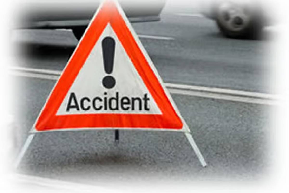 தெற்கு அதிவேக நெடுஞ்சாலையில் 5 வாகனங்கள் மோதி கோர விபத்து..! | Accident Involving 5 Vehicles Southern Expressway