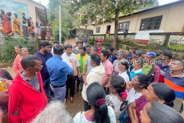 பாதிக்கப்பட்ட மக்களுக்கு அரசாங்கத்தின் ஆதரவு தொடர்ந்து வழங்கப்படும்! சந்திரசேகர் எம்.பி தெரிவிப்பு | Government Will Continue To Provide Support People பாதிக்கப்பட்ட மக்களுக்கு அரசாங்கத்தின் ஆதரவு தொடர்ந்து வழங்கப்படும்! சந்திரசேகர் எம்.பி தெரிவிப்பு | Government Will Continue To Provide Support People