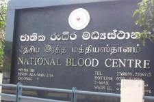 கொரோனா தடுப்பூசிகளை கையிருப்பில் வைப்பதற்கான குளிரூட்டி வசதி உள்ளது: இரத்த வங்கி