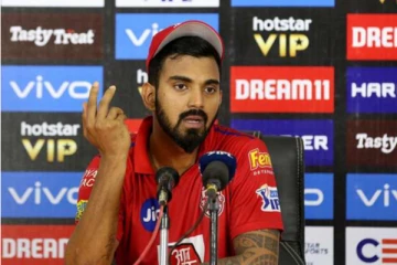 நடுவர் அளித்த தவறான தீர்ப்பால் வாய்ப்பை இழந்த பஞ்சாப் - சோகத்தில் கே.எல்.ராகுல்