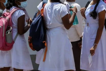 5 பாடசாலை மாணவிகள் திடீரென வைத்தியசாலையில் அனுமதி!